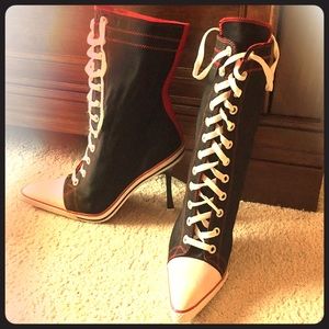 NWOT - High heel tennis shoes